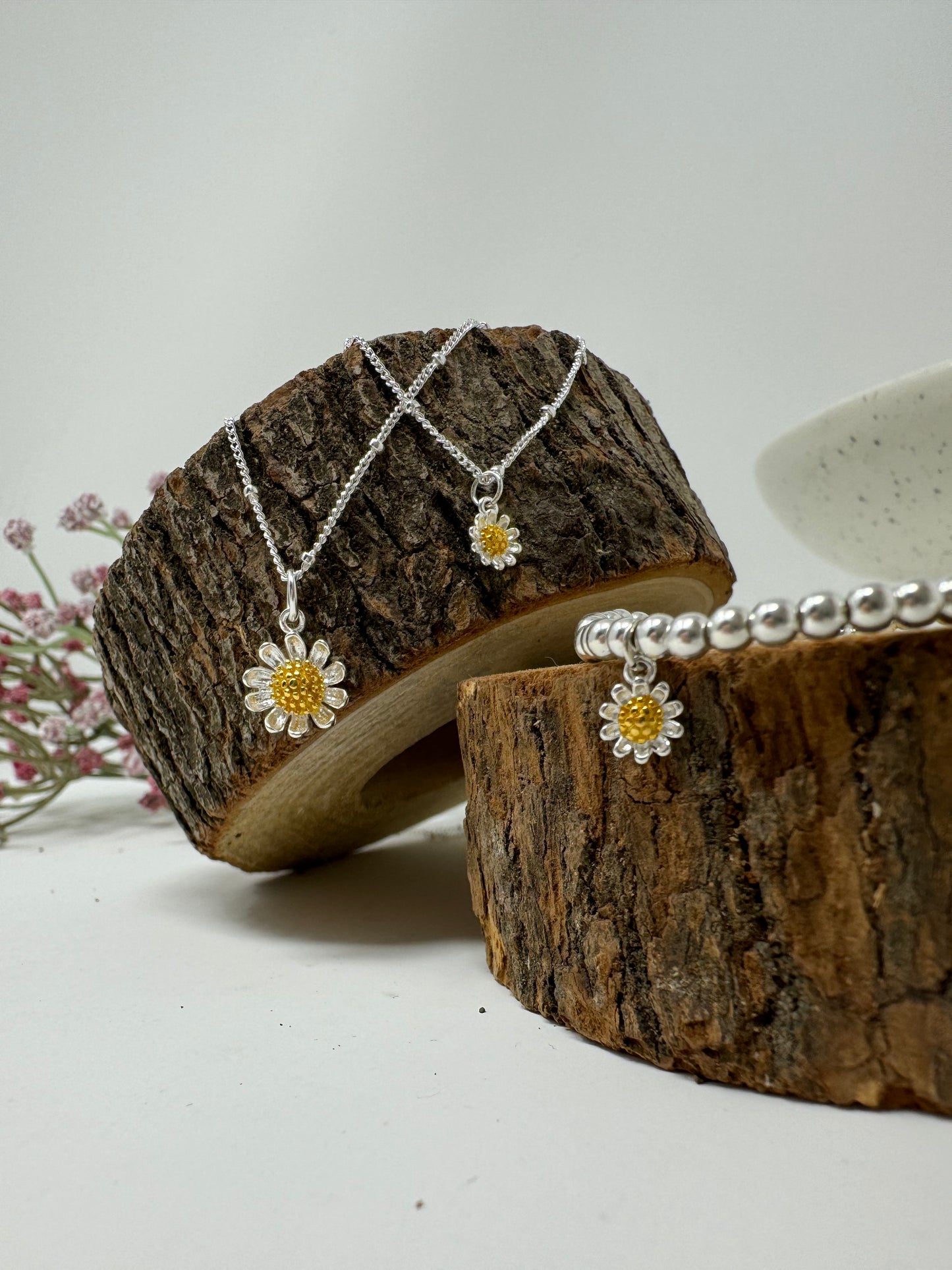 Sterling Silver Daisy Necklace