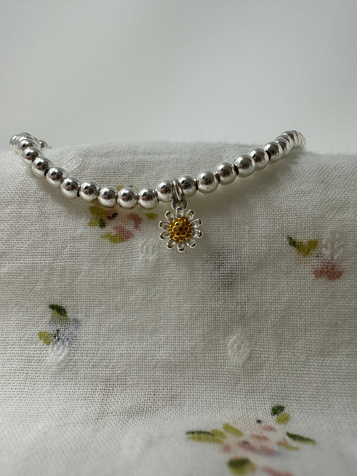 Sterling Silver Daisy Bracelet