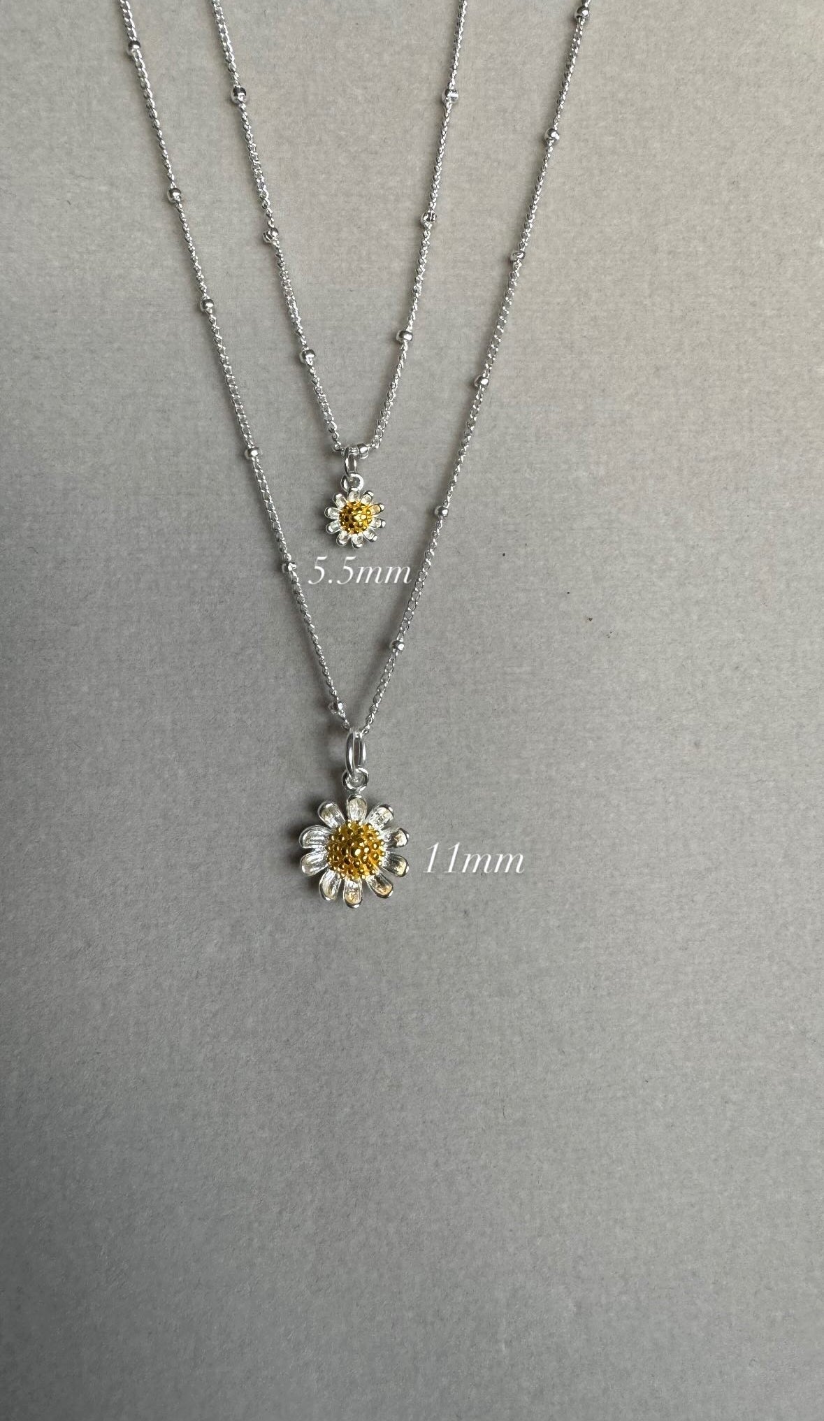 Sterling Silver Daisy Necklace