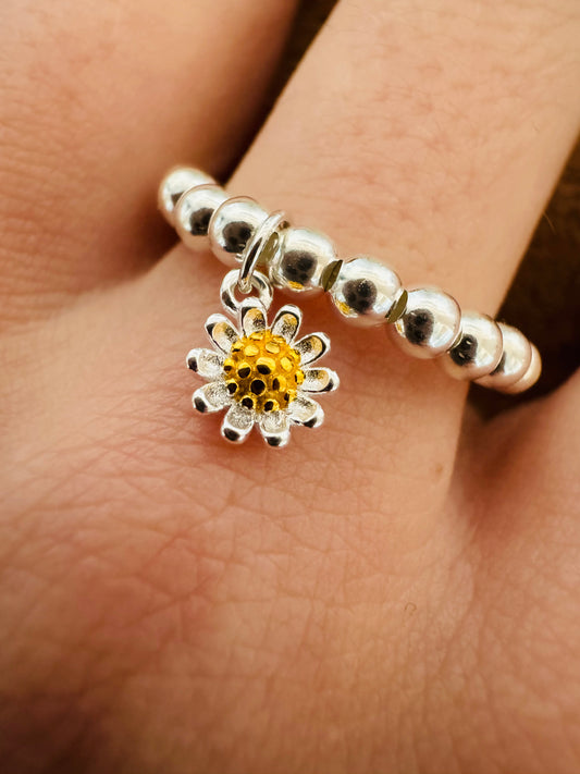 Sterling Silver Daisy Ring